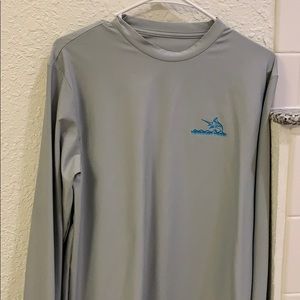 Men’s Vineyard vines dri-fit performance tee